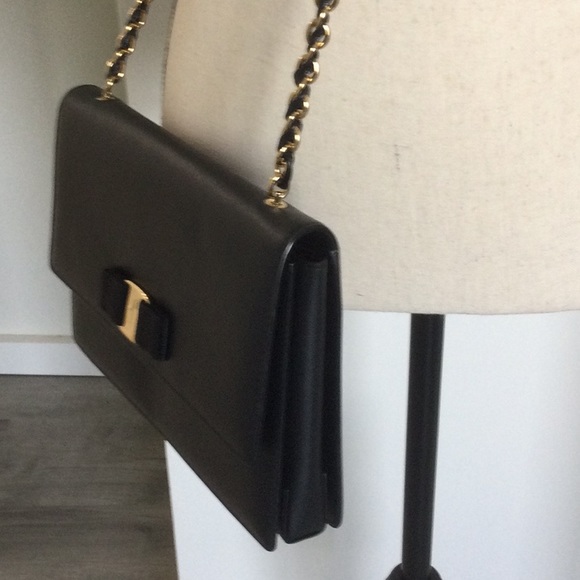 SALVATORE FERRAGAMO BAG - Picture 5 of 9